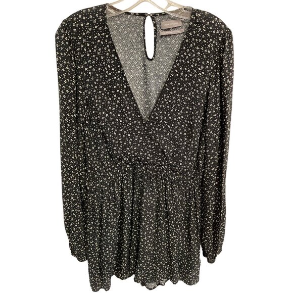 Urban Outfitters Black/White Floral Long-Sleeve Romper Size L - Picture 1 of 7